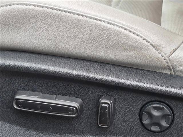 Used 2020 Honda CR-V EX-L image 3