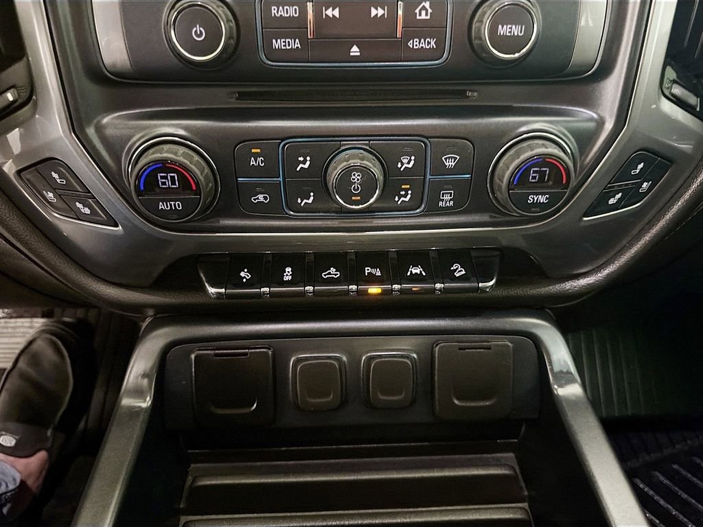 Used 2018 Chevrolet Silverado 1500 LTZ Z71 w/ LPO, Black Pack AWD/4WD image 64