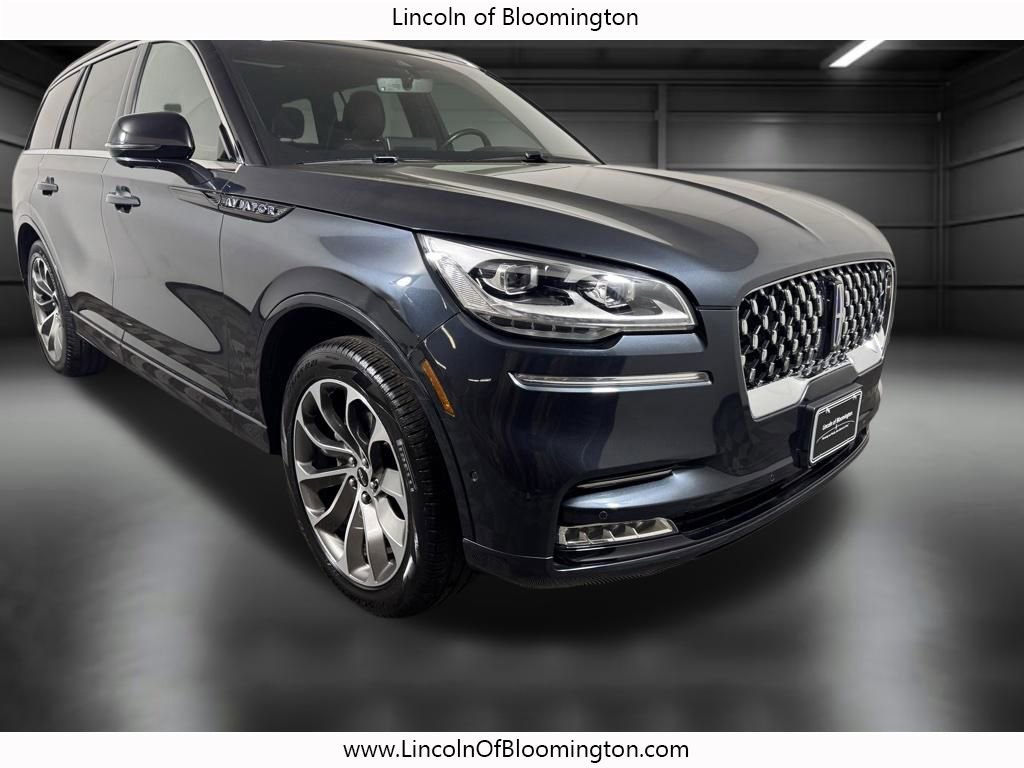 Used 2023 Lincoln Aviator Grand Touring w/ Equipment Group 301A AWD/4WD image 10