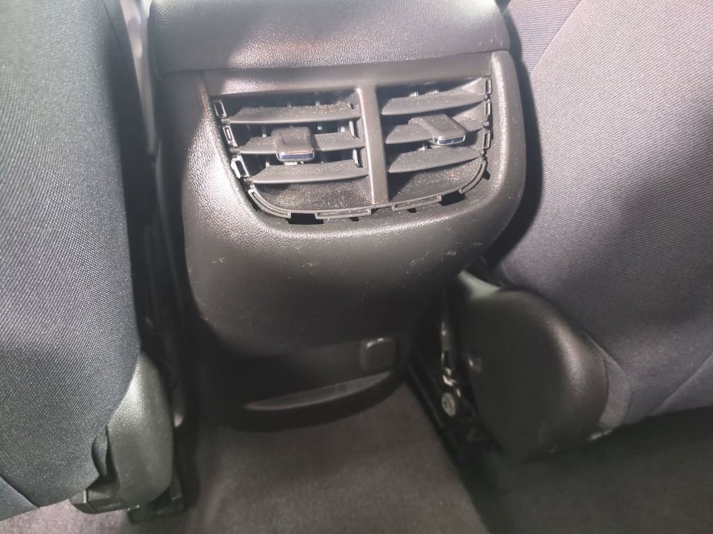 Used 2022 Chevrolet Malibu LT image 15