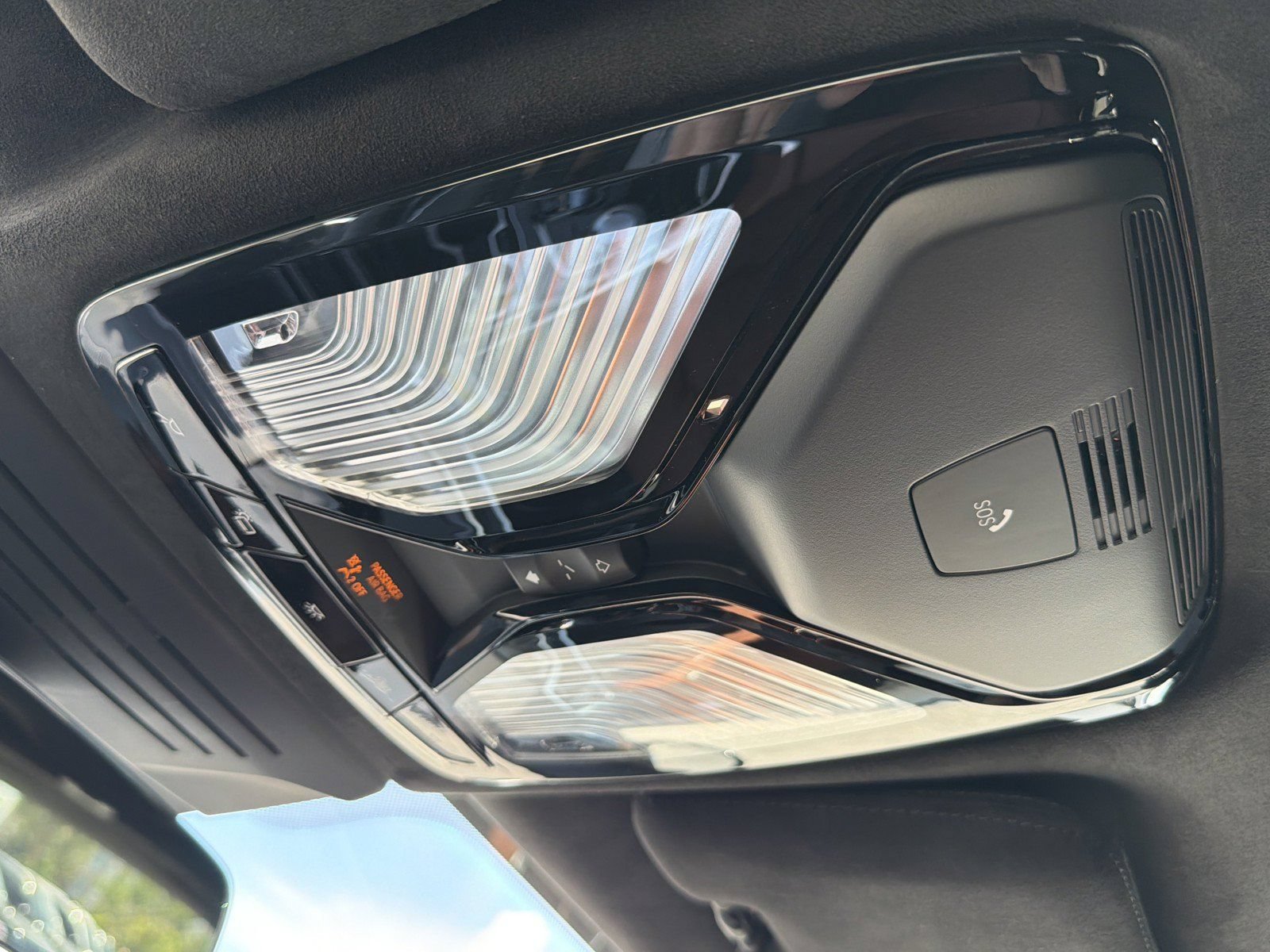 New 2026 BMW ALPINA XB7 AWD/4WD image 42