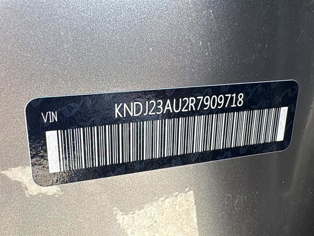 Used 2024 Kia Soul LX w/ Option Group 015 FWD image 30