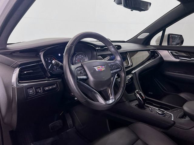 Used 2022 Cadillac XT6 Premium Luxury w/ Technology Package image 11