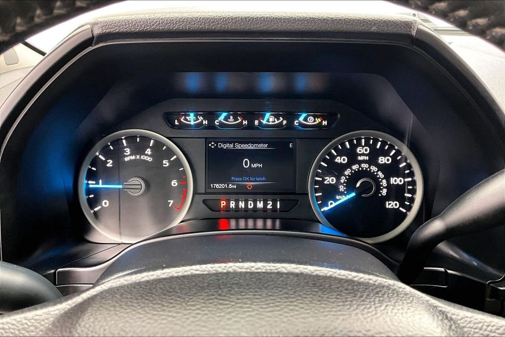 Used 2017 Ford F150 XLT w/ Equipment Group 302A Luxury AWD/4WD image 21