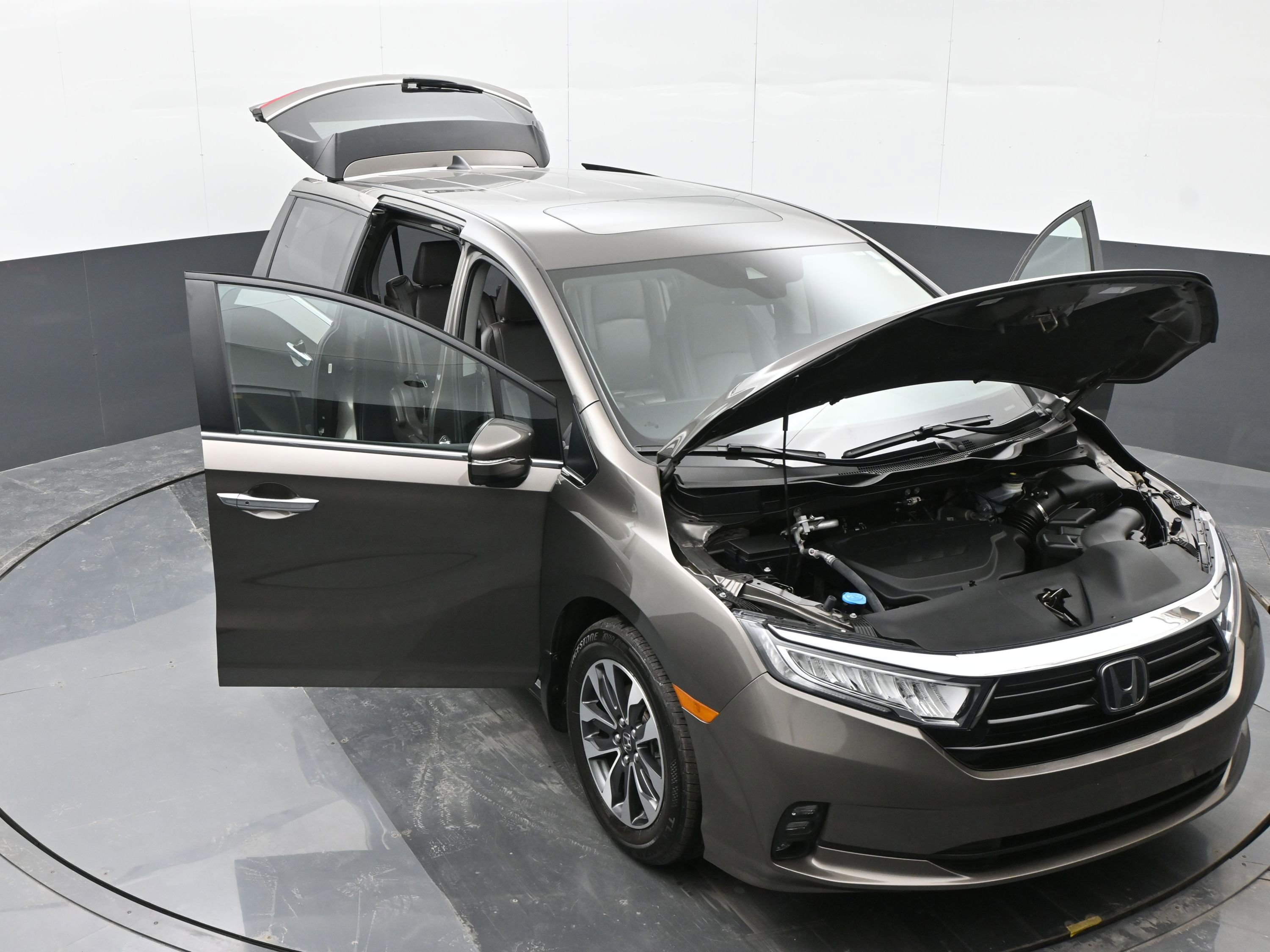 Used 2023 Honda Odyssey EX-L image 47
