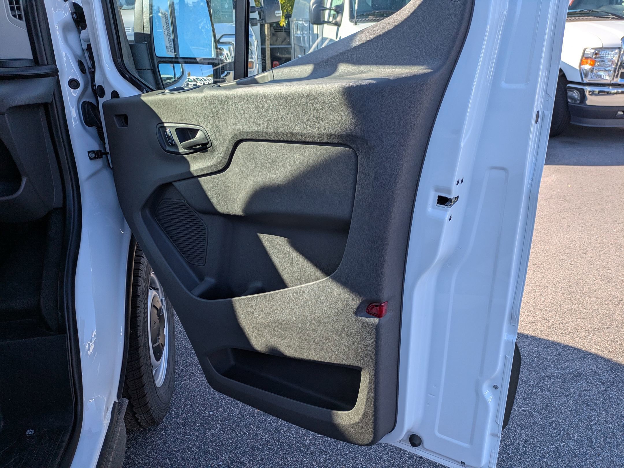 New 2025 Ford Transit 250 148 High Roof Extended w/ Load Area Protection Package image 29