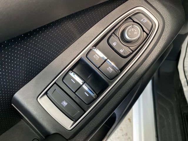 Certified 2025 Subaru Ascent Touring image 11