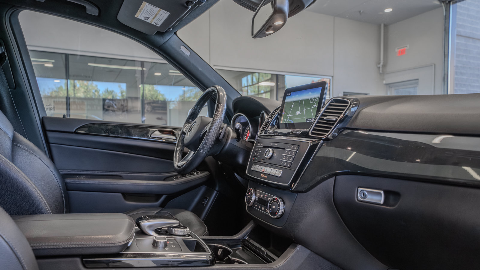 Used 2018 Mercedes-Benz GLE 350 image 17