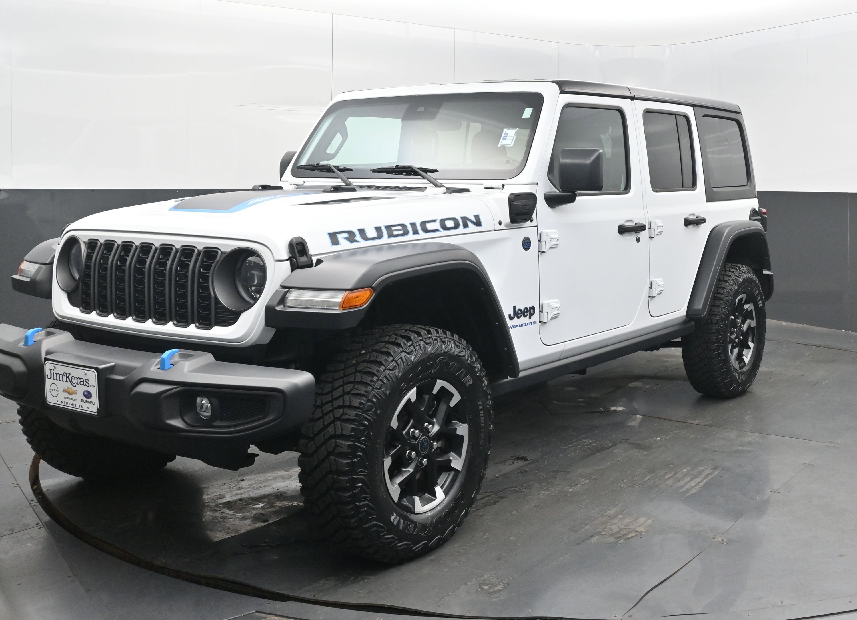 Used 2024 Jeep Wrangler Unlimited Rubicon 4xe image 4
