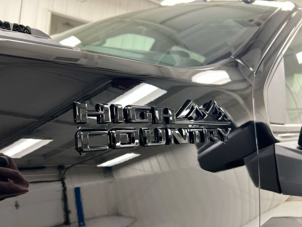 New 2026 Chevrolet Silverado 2500 High Country w/ High Country Premium Package AWD/4WD image 27