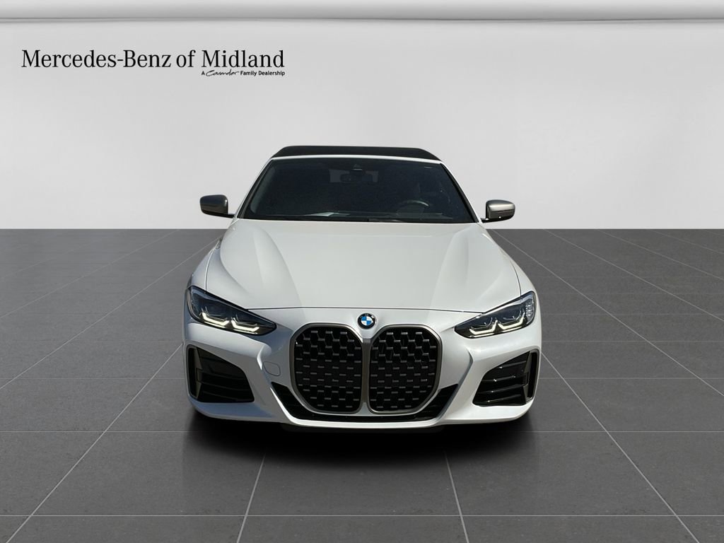 Used 2024 BMW M440i Convertible w/ Premium Package image 2