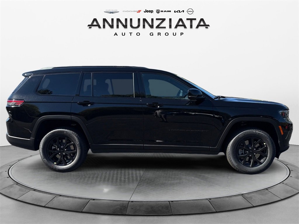 New 2025 Jeep Grand Cherokee L Altitude image 6