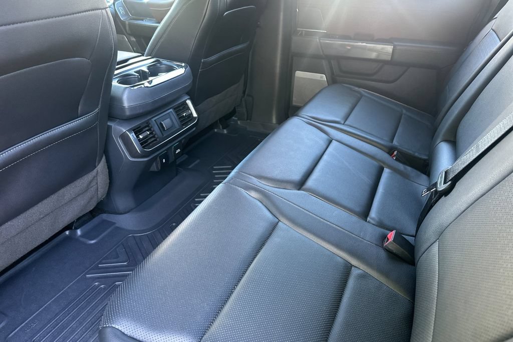 Used 2023 Ford F150 Lariat AWD/4WD image 12