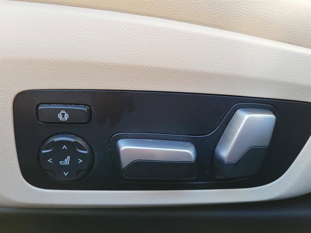 Used 2021 BMW 330i Sedan w/ Premium Package image 55