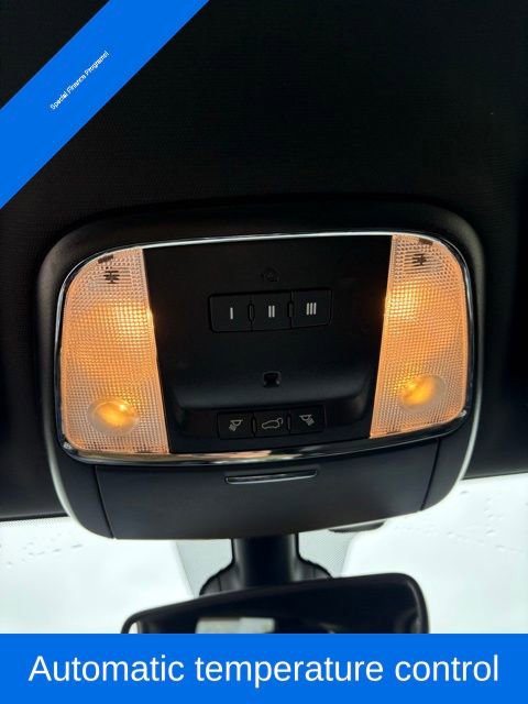 Used 2020 Jeep Grand Cherokee Altitude AWD/4WD image 25