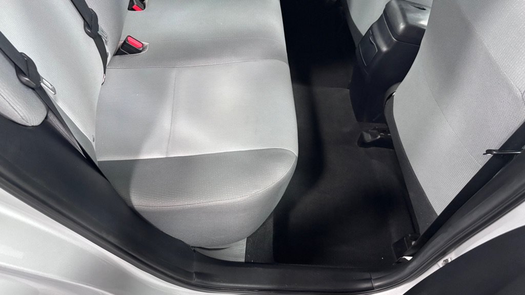 Used 2015 Toyota Corolla L FWD image 23