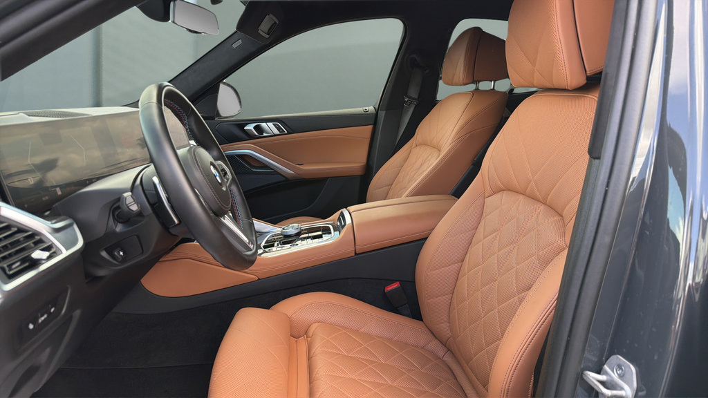 Used 2025 BMW X6 M60i w/ Executive Package AWD/4WD image 18