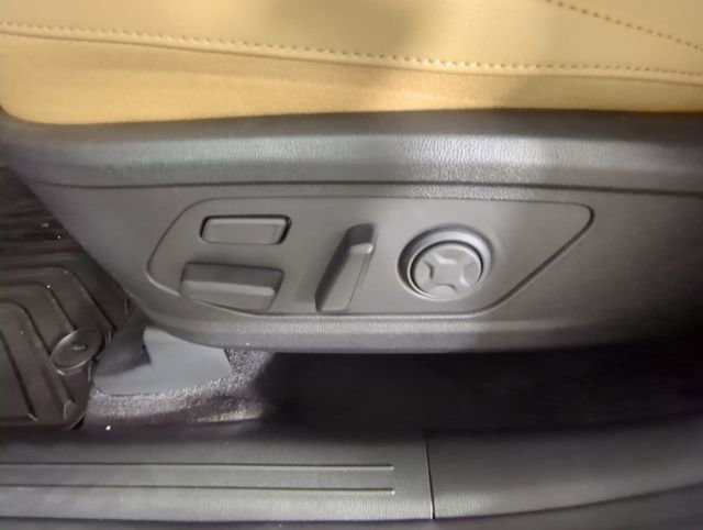 New 2026 Kia Sorento SX Prestige w/ Olive Brown Leather Package image 33