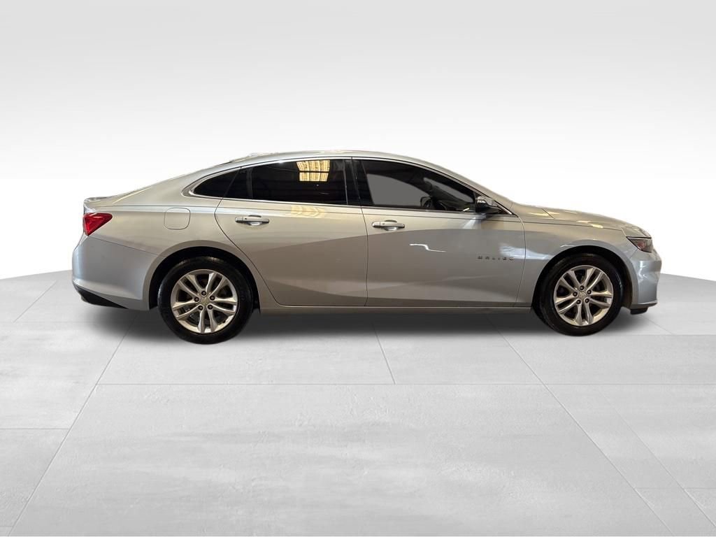 Used 2017 Chevrolet Malibu LT image 6