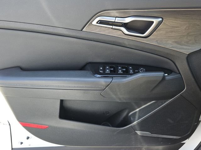 Used 2024 Kia Sportage X-Line w/ X-Line Premium Package image 16