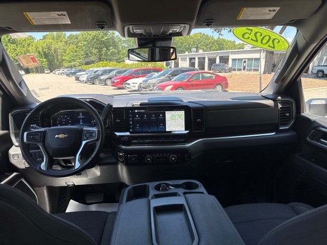 Used 2025 Chevrolet Silverado 2500 LT w/ Safety Package AWD/4WD image 36