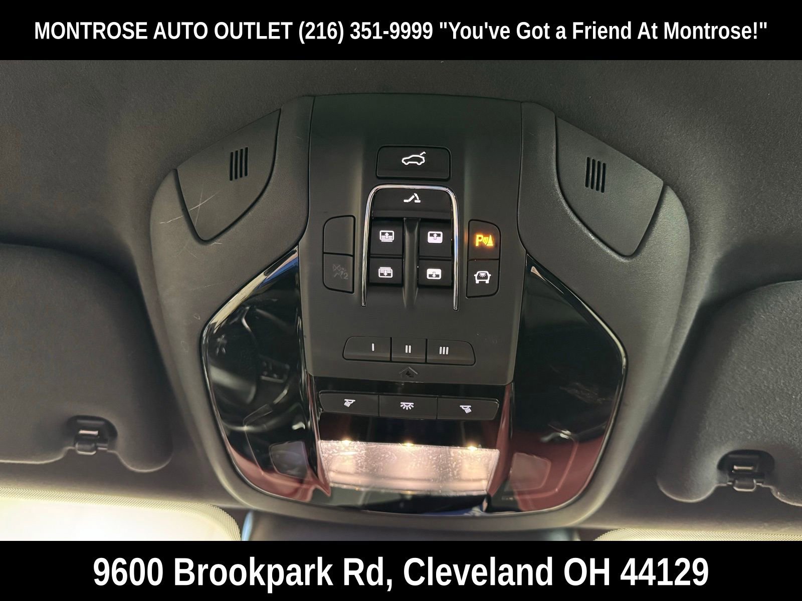 Used 2018 Maserati Levante S GranSport AWD/4WD image 28