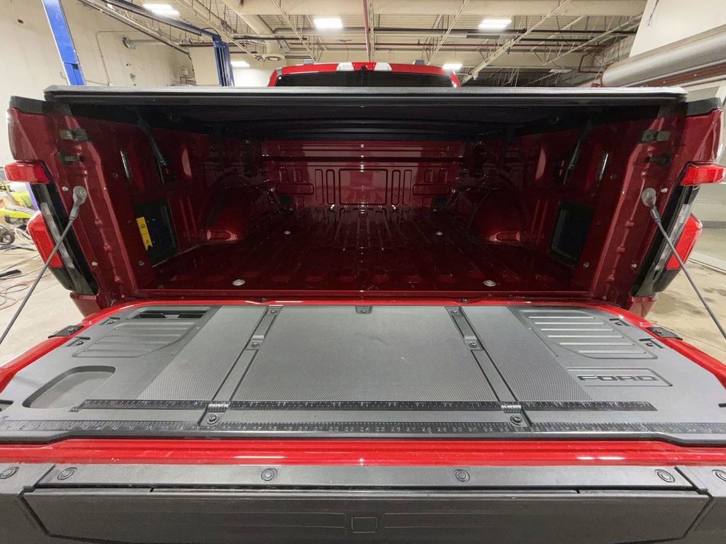 Used 2025 Ford F150 Lightning Flash image 21