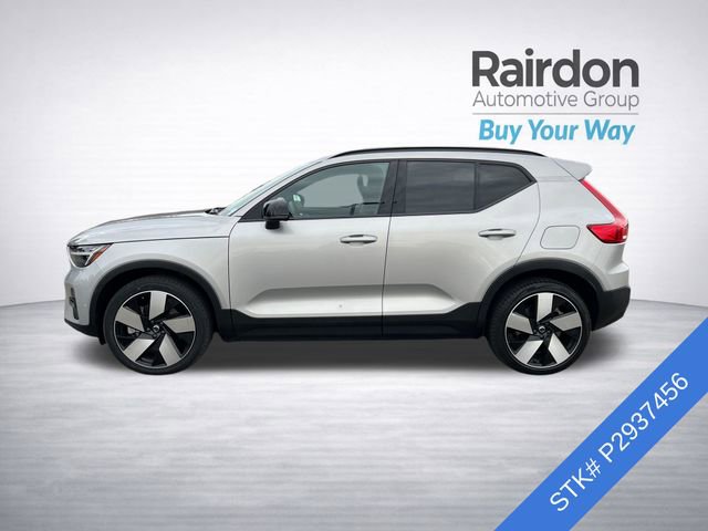 Used 2023 Volvo XC40 Recharge Ultimate image 4
