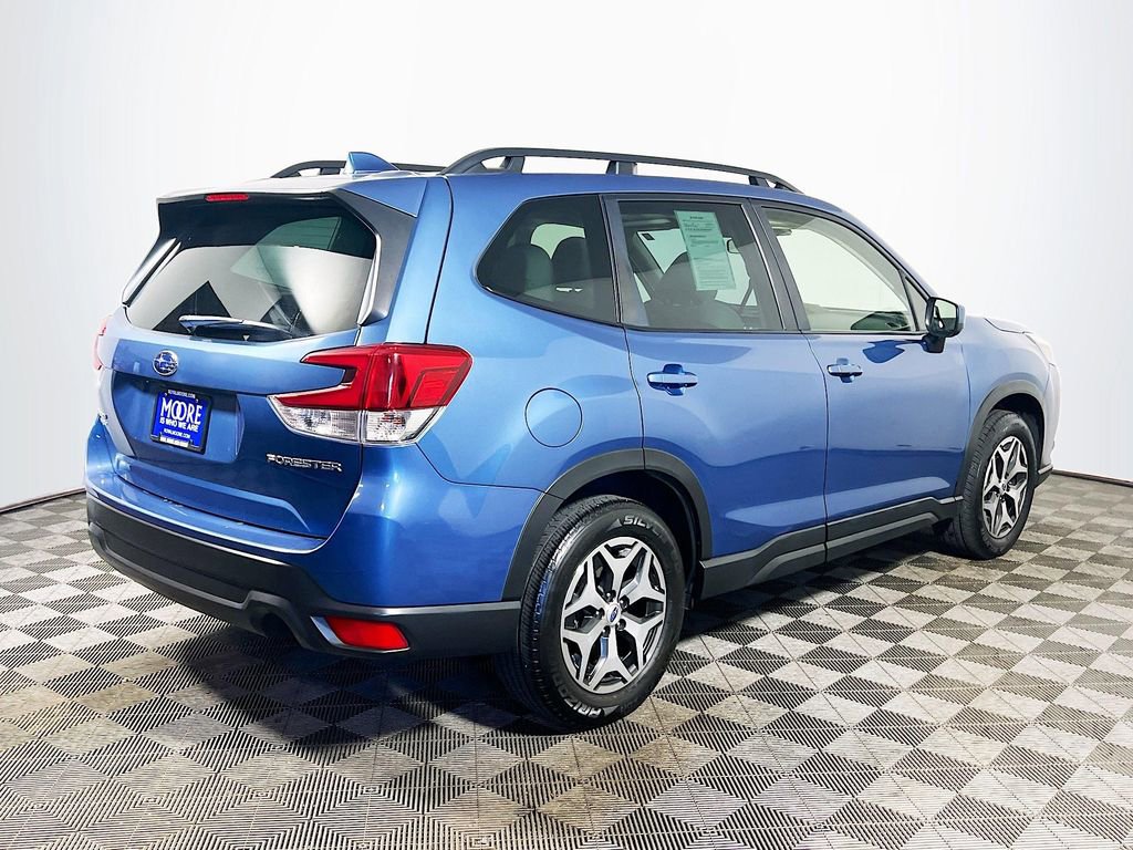 Used 2023 Subaru Forester Premium AWD/4WD image 7