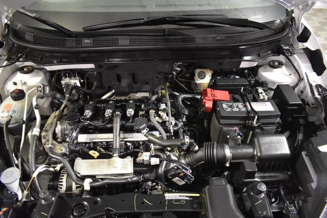 Certified 2023 Nissan Kicks SR w/ SR Premium Package FWD image 36