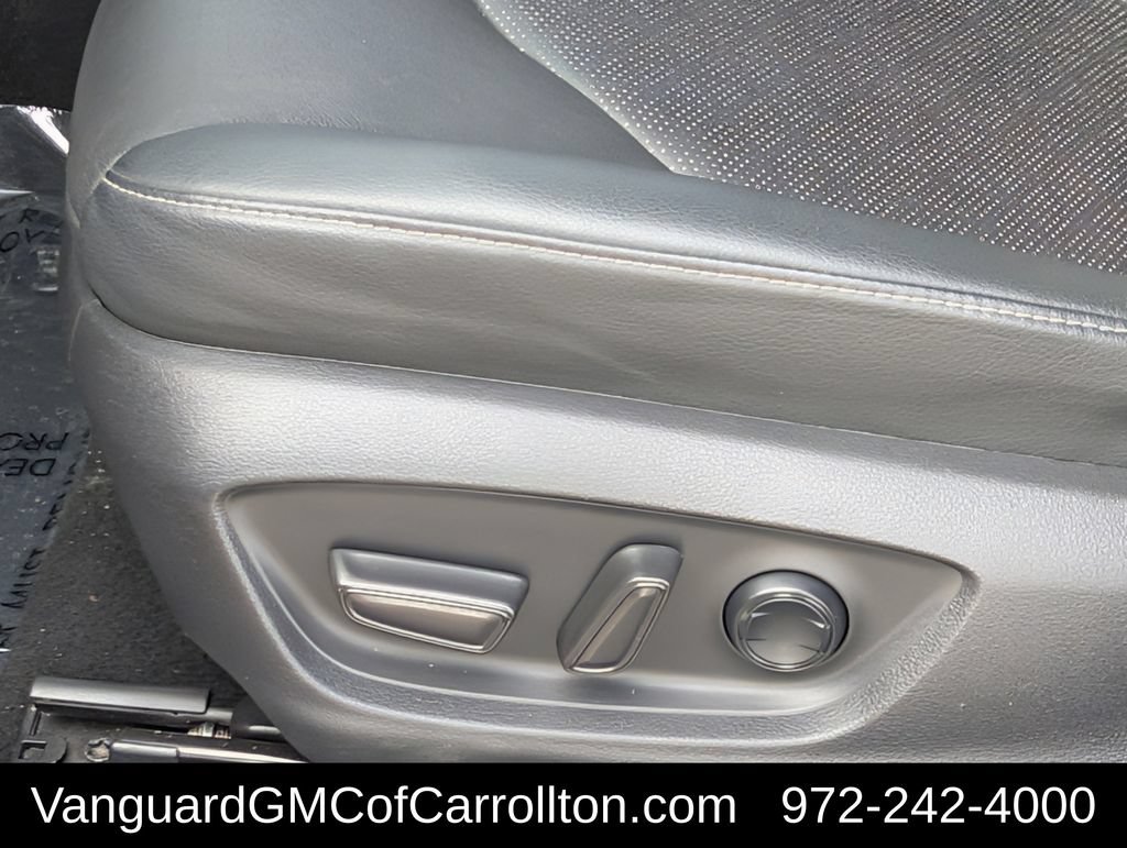 Used 2022 Toyota Camry XSE AWD/4WD image 28