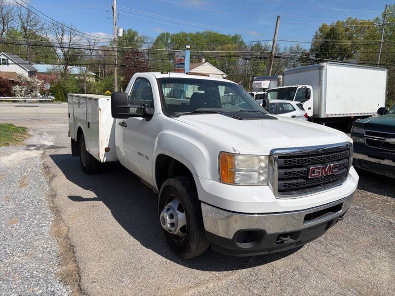 Used 2011 GMC Sierra 3500 W/T w/ Snow Plow Prep Package AWD/4WD image 13