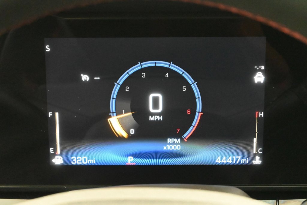 Used 2024 Chevrolet Trax RS FWD image 8