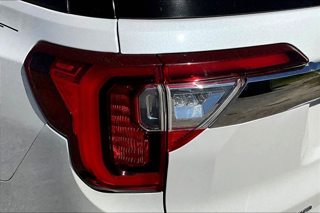 Used 2020 GMC Acadia Denali w/ Technology Package image 25