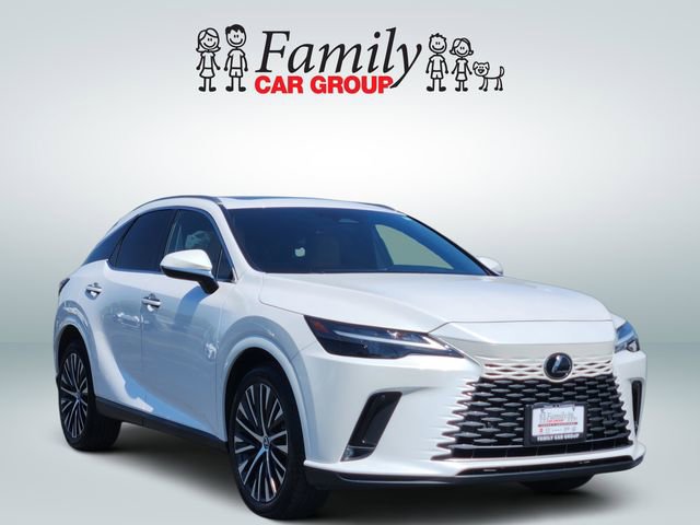 Used 2024 Lexus RX 350 w/ Technology Package image 2