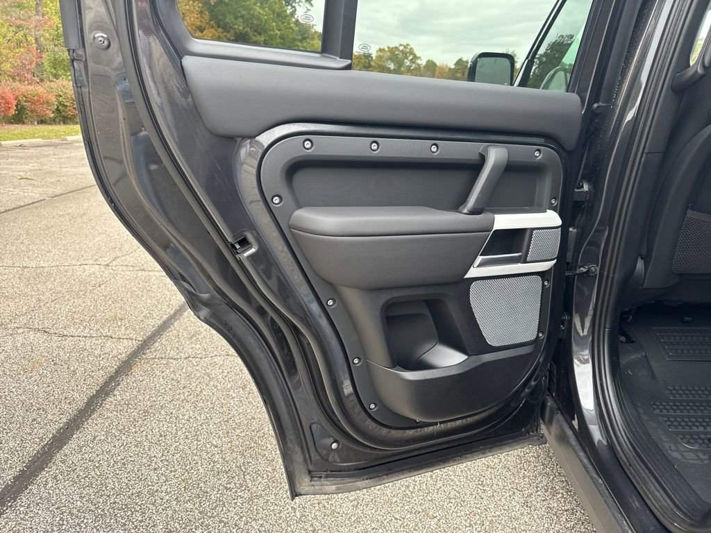 New 2024 Land Rover Defender 130 S image 15