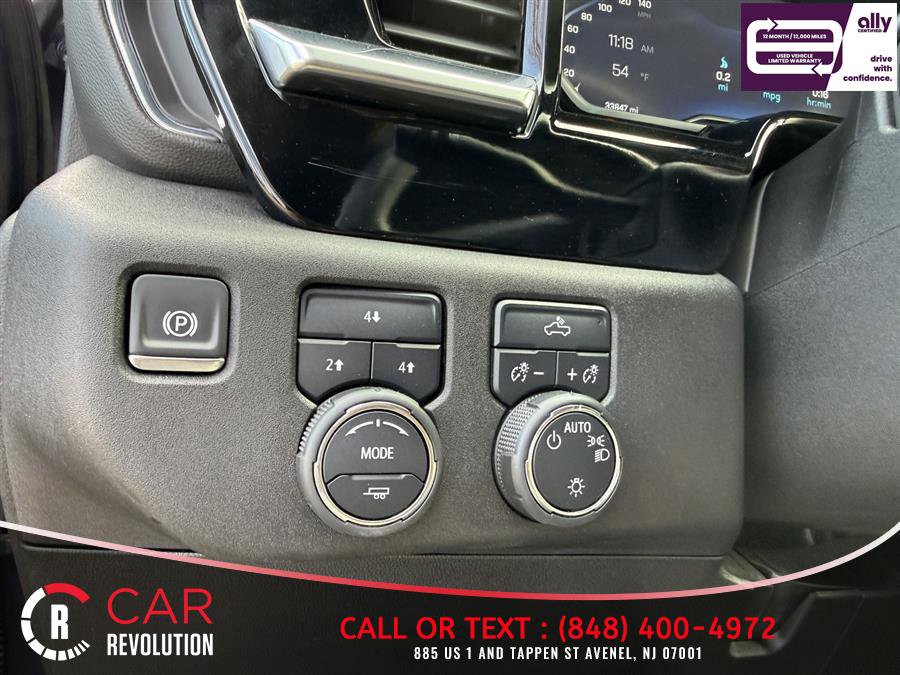 Used 2024 Chevrolet Silverado 2500 LT AWD/4WD image 30
