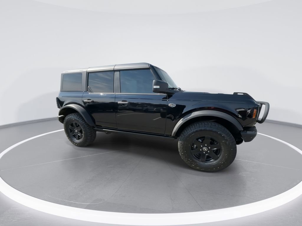 Used 2024 Ford Bronco Wildtrak image 3