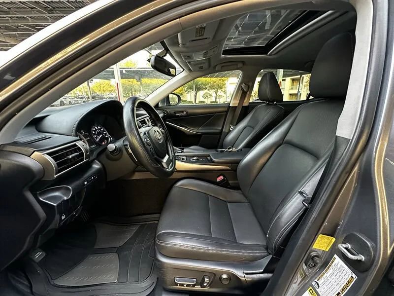 Used 2016 Lexus IS 200t w/ Navigation System Package RWD image 32