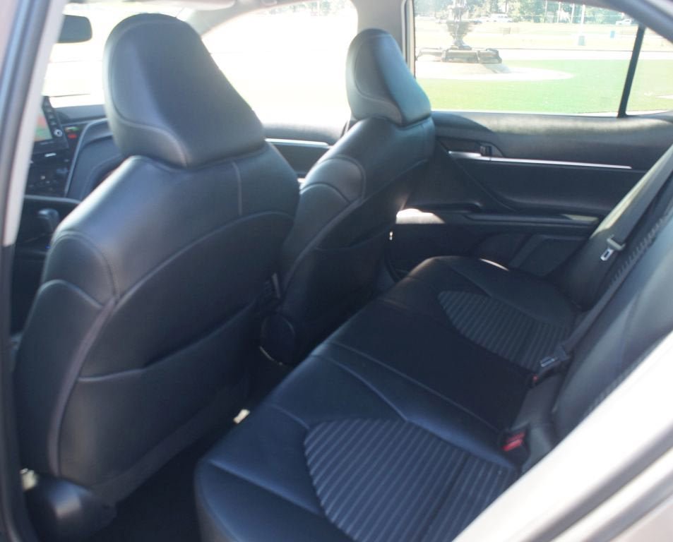 Used 2023 Toyota Camry SE w/ Audio Upgrade Package FWD image 14