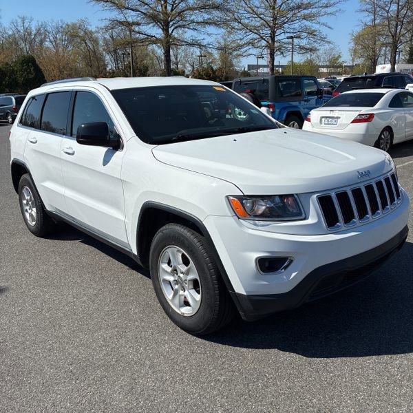 Used 2016 Jeep Grand Cherokee Laredo w/ Quick Order Package 23E RWD image 7