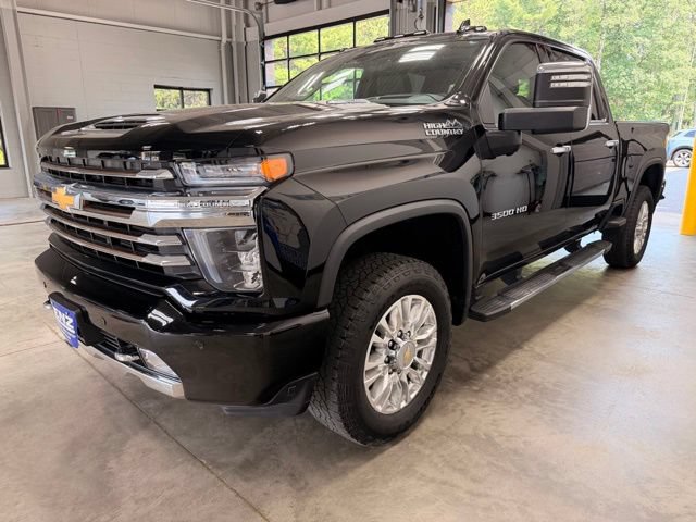 Used 2023 Chevrolet Silverado 3500 High Country AWD/4WD image 5