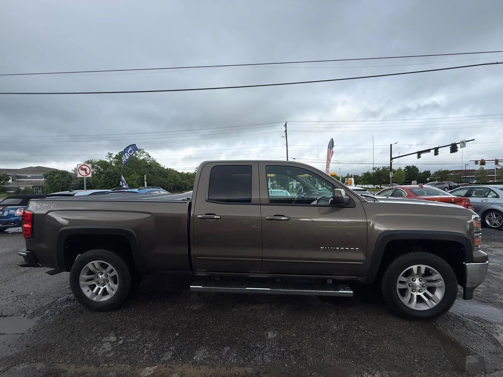 Used 2015 Chevrolet Silverado 1500 LT AWD/4WD image 7