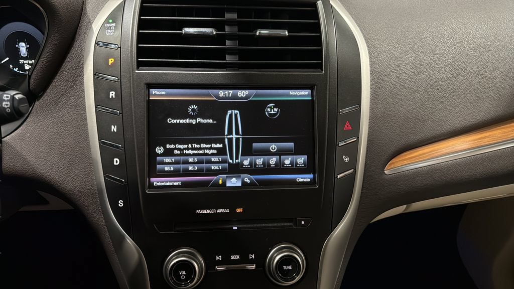 Used 2015 Lincoln MKC AWD w/ Equipment Group 102A Reserve image 26