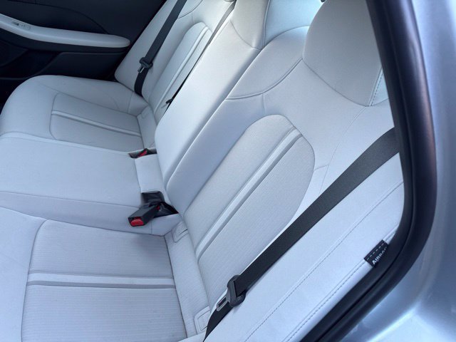 Used 2025 Hyundai Sonata SE FWD image 10