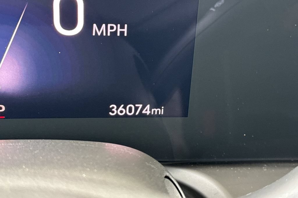 Used 2024 Buick Encore GX Sport Touring w/ Advanced Technology Package FWD image 30