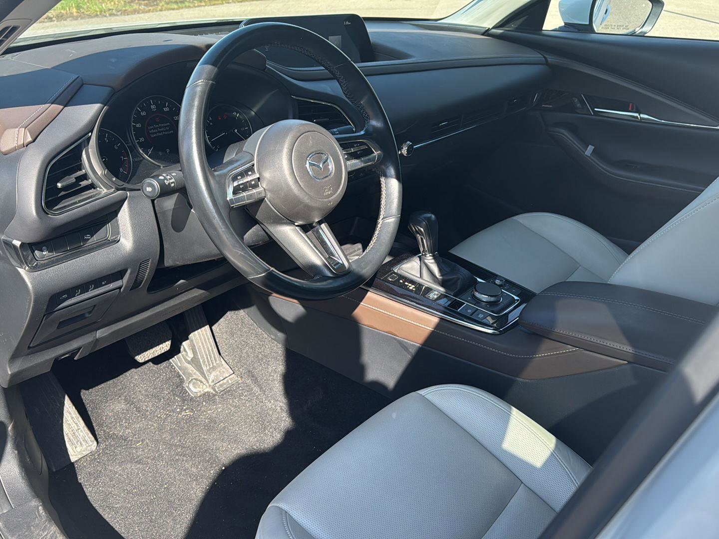 Used 2023 MAZDA CX-30 AWD 2.5 S w/ Premium Package image 13