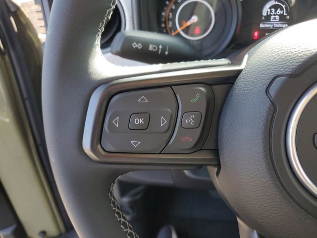 Certified 2025 Jeep Gladiator Sport image 24