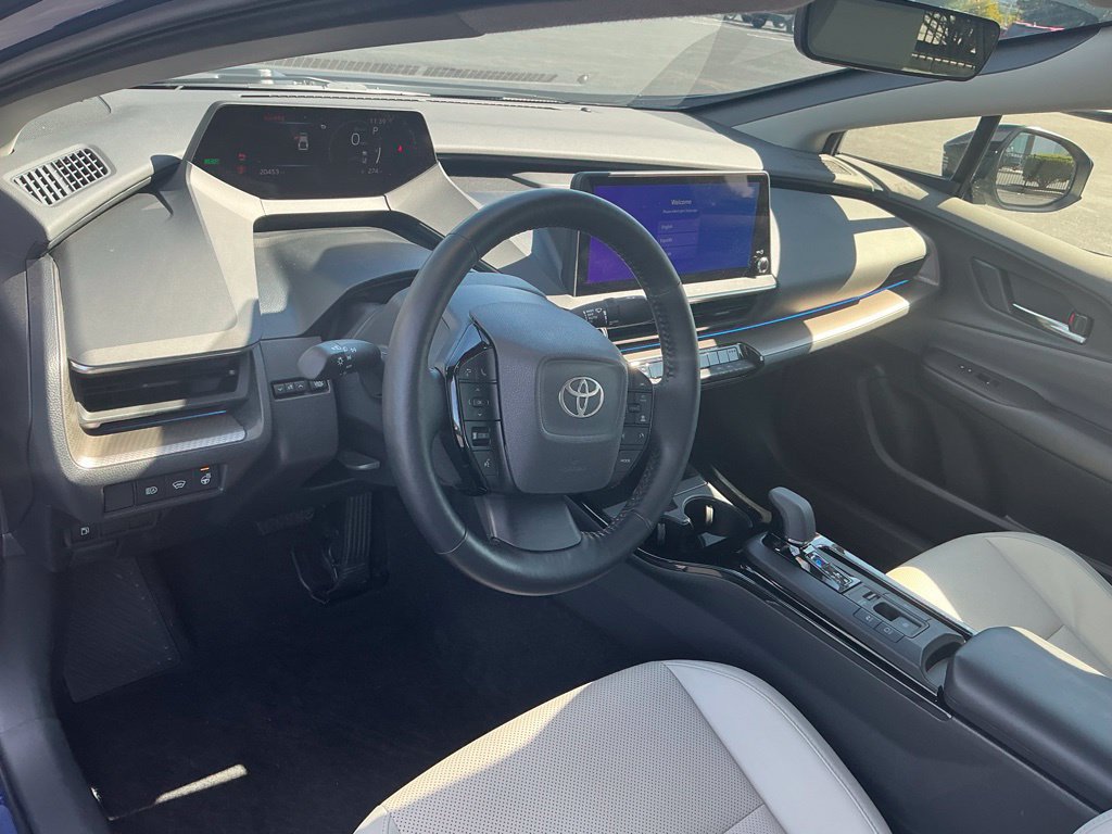 Certified 2024 Toyota Prius XLE FWD image 16