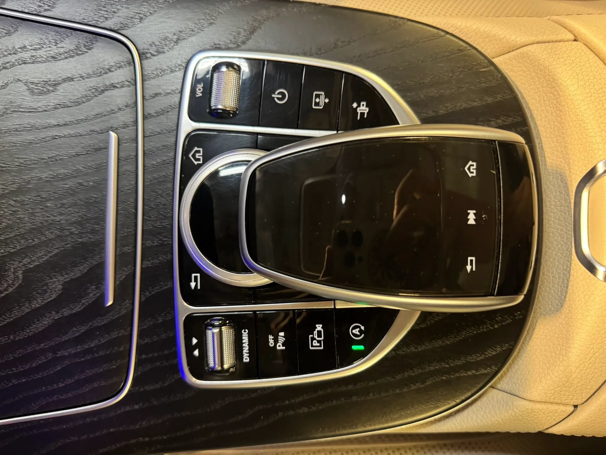Used 2018 Mercedes-Benz E 400 Coupe image 23
